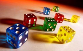 vipp777 App တွင် Live Casino နှင့် Slots ကစားနေသောမြင်ကွင်း